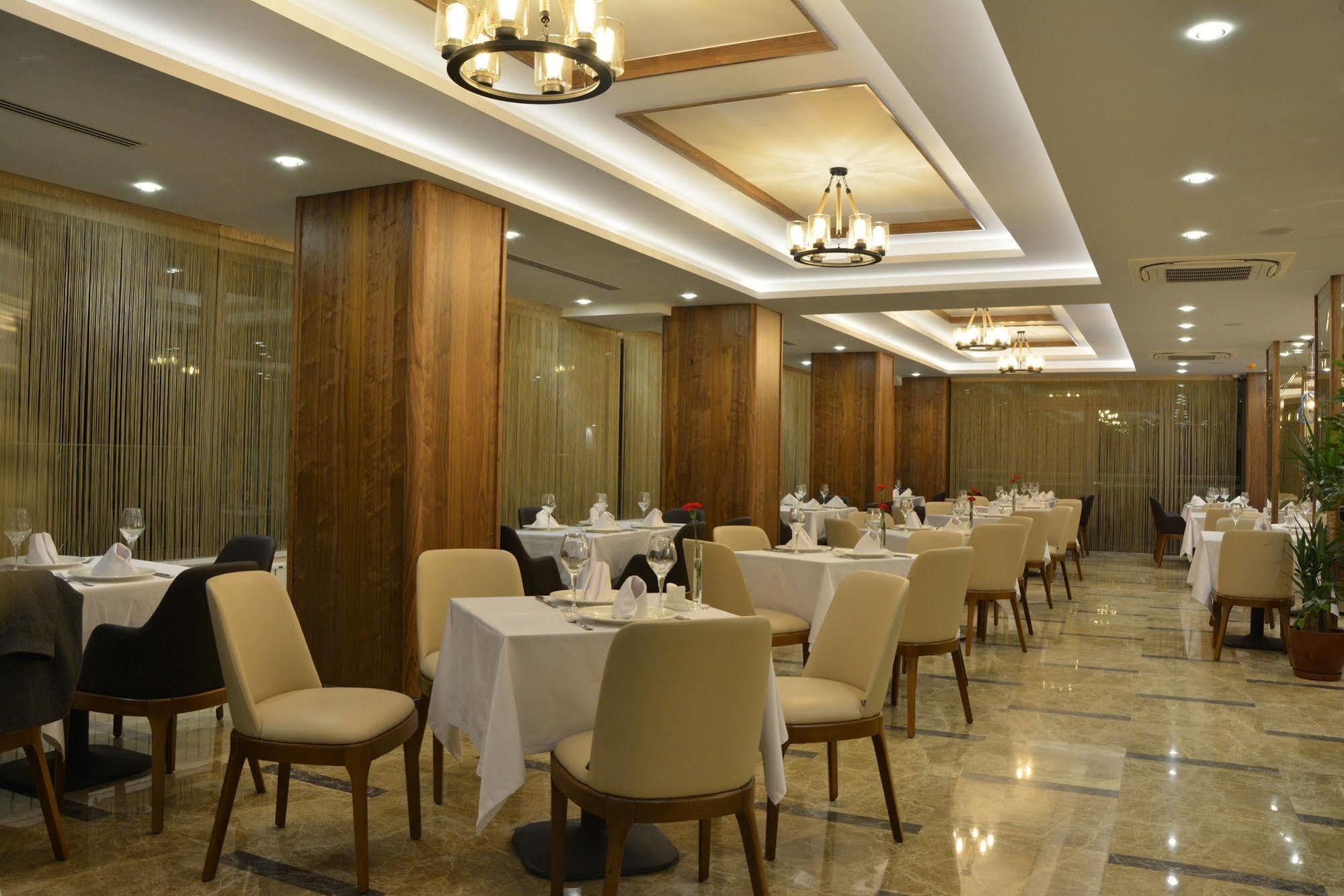Goeruekle Gueler Park Hotel Экстерьер фото